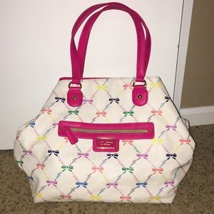Betsy Johnson hand bag